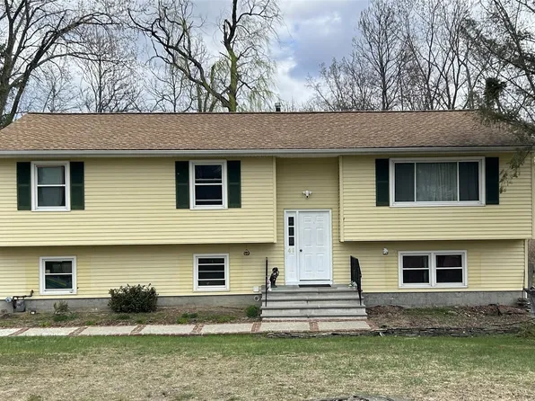 41 Rutledge Avenue, Highland Mills, NY 10930