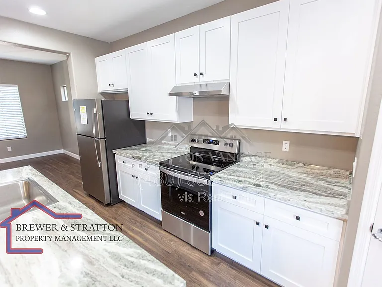 5816 W Gwen St — Photo 11