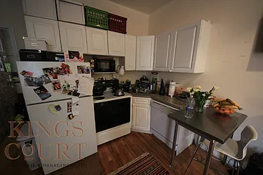 Rented by Kings Court Real Estate