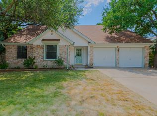 4201 Oak Creek Dr, Austin, TX 78727