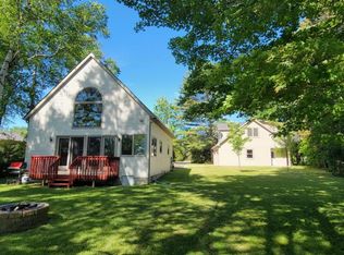 2789 Lakeshore Rd, Applegate, MI 48401