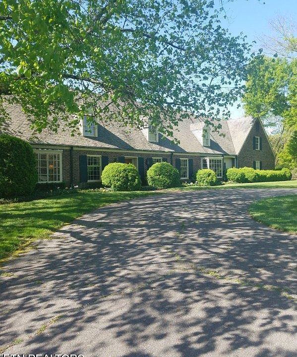 1st image of 620 Walker Springs Rd