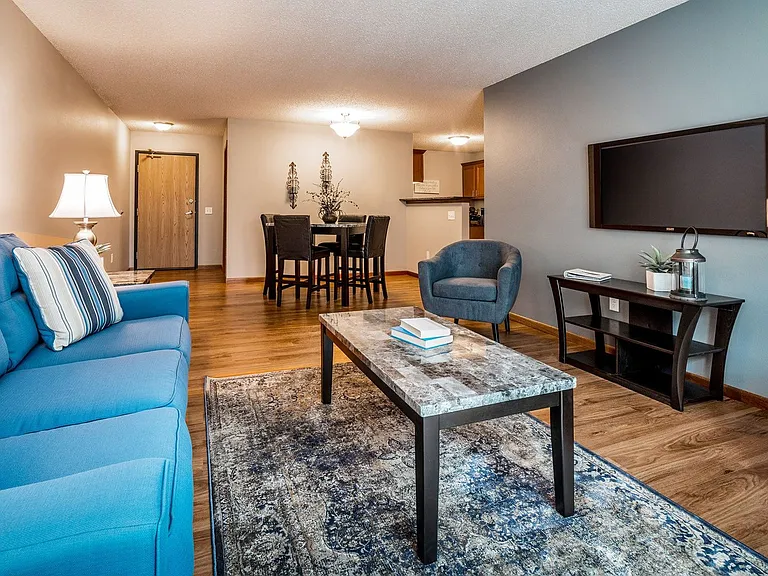 Legacy Pointe Apartments — Photo 23