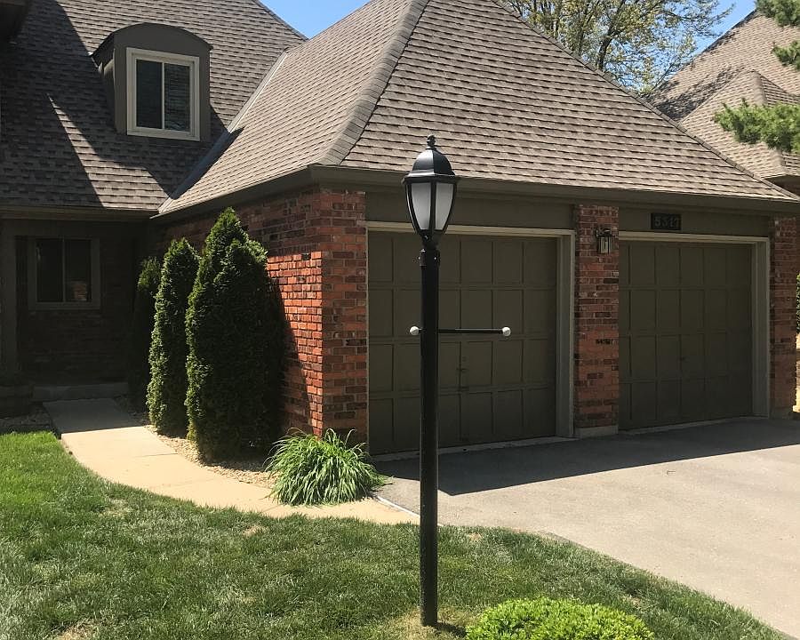 Front of unit