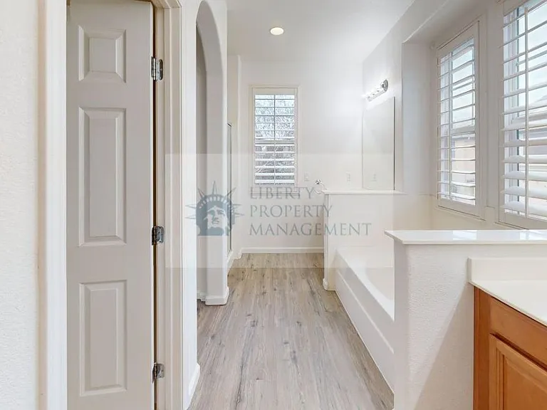 3821 Purple Finch Ln — Photo 8