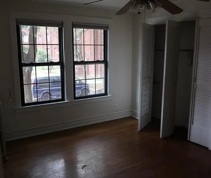 2617-25 W Gunnison St #2625-1W — Photo 4
