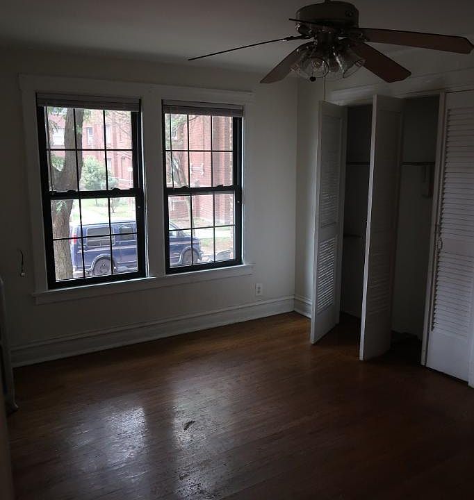 1st image of 2615 W Gunnison St APT 2