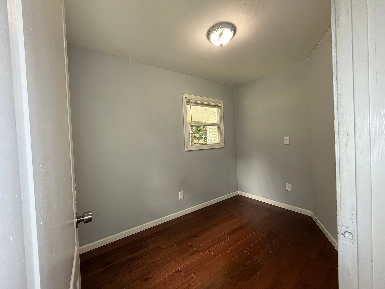 3 bed, 1300 sqft, $1,850 — Photo 3