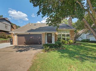 8413 S 8th St, Broken Arrow, OK 74011