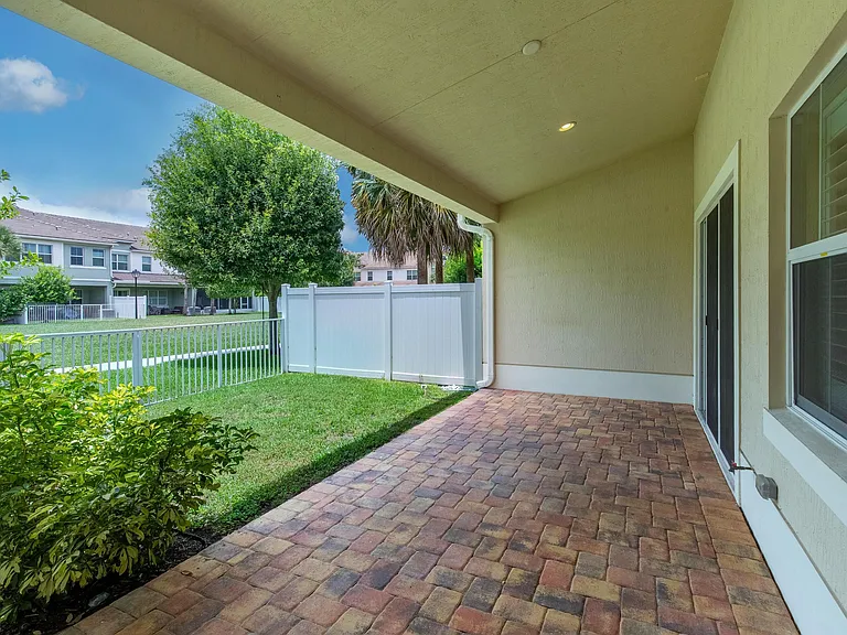 63 Dogwood Ct — Photo 26