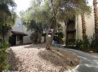 2218 E Desert Inn Rd #27, Las Vegas, NV 89169