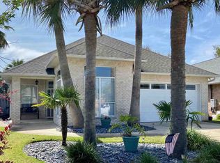 1209 Autumn Breeze Cir, Gulf Breeze, FL 32563