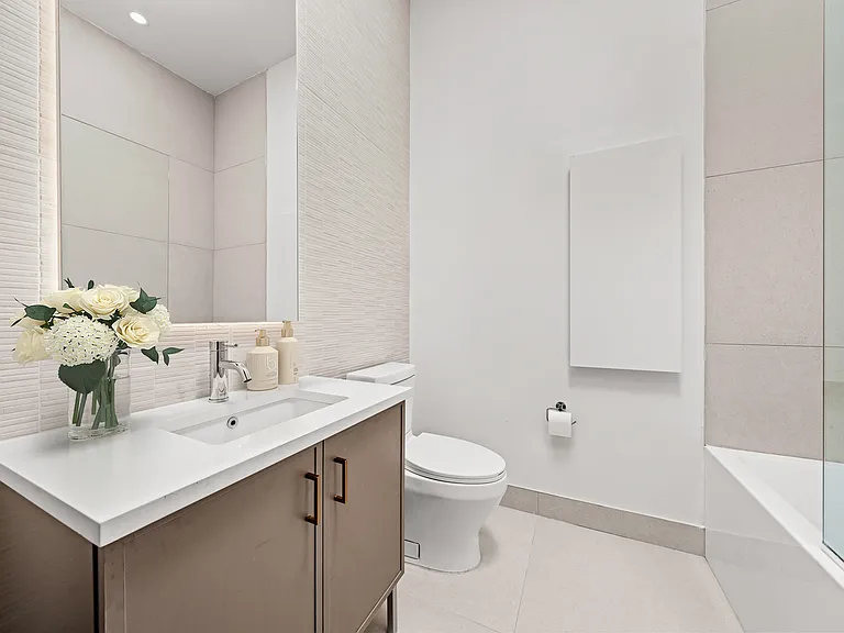 218 Front St #1107 — Photo 9