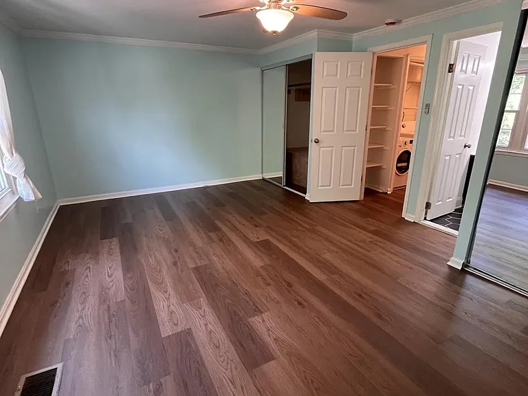 5633 Independence Cir — Photo 19