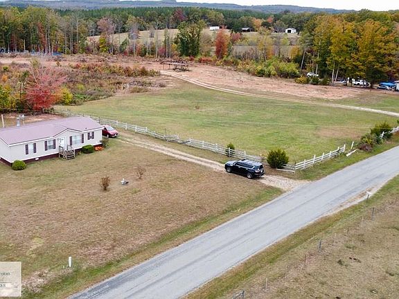 2nd image of 3643 Telegraph Rd