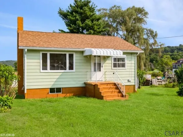 215 Barrondale Rd, Blairsville, PA 15717