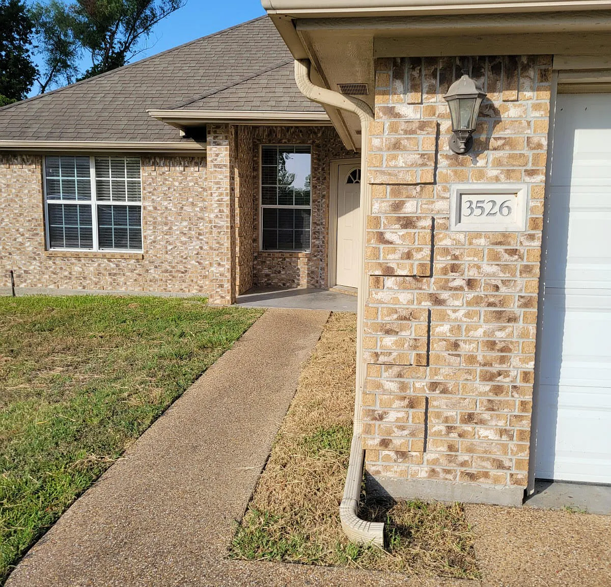 4 bed, 1508 sqft, $1,800 — Photo 1
