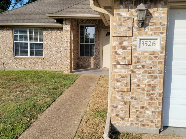 3526 Farah Dr, College Station, TX 77845
