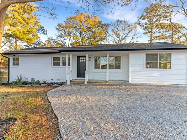 1832 Old Lynwood Cir, Lancaster, SC 29720