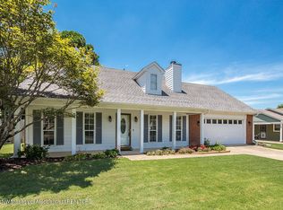 6885 Phillips Pl, Olive Branch, MS 38654