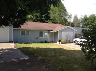 102 Studebaker Pl APT A, Castle Rock, WA