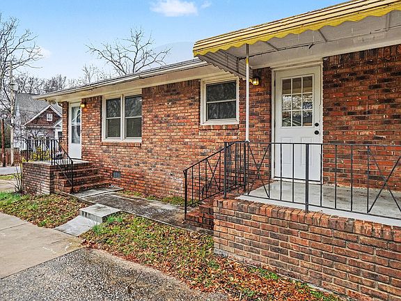 4th image of 2874 Cheney St Unit 1