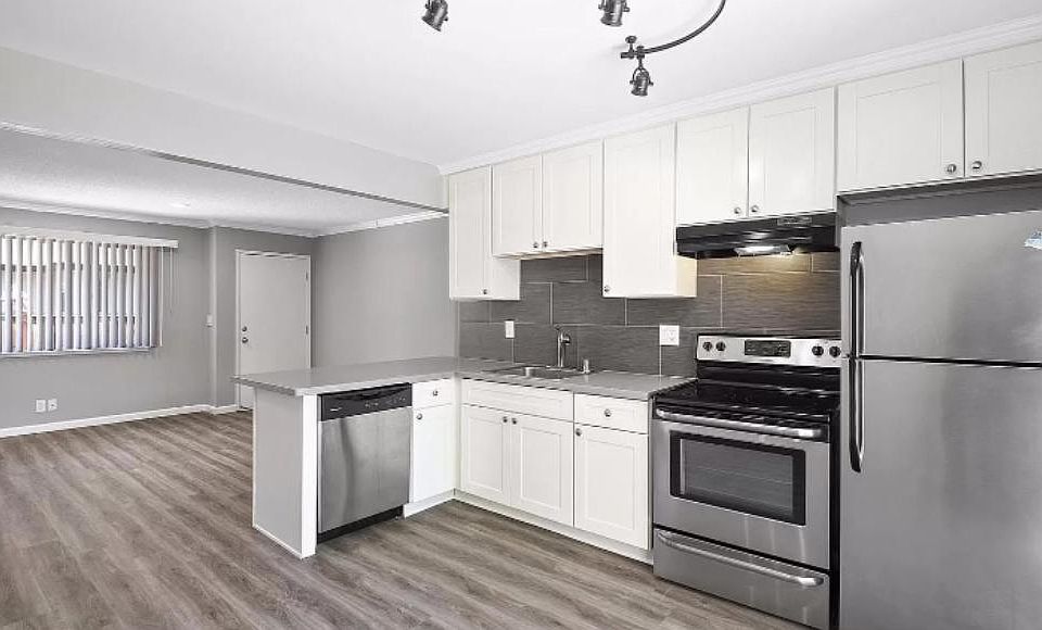 1st image of 41 Sherland Ave