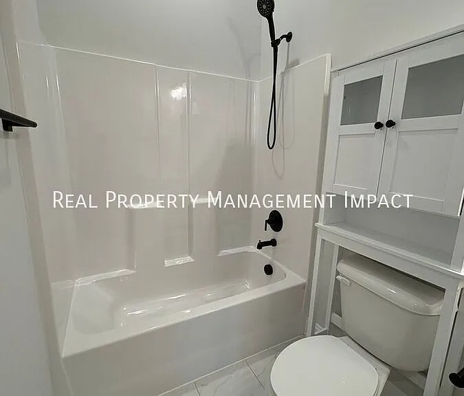 25 Parkway Dr — Photo 22
