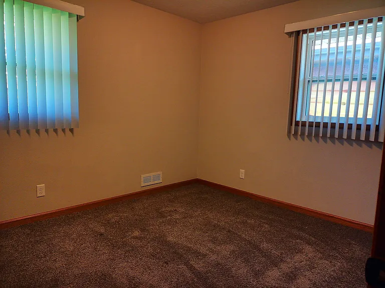 1711 Short St — Photo 11