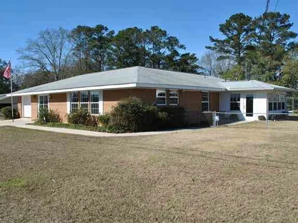 212 George Wallace Dr, Enterprise, AL 36330