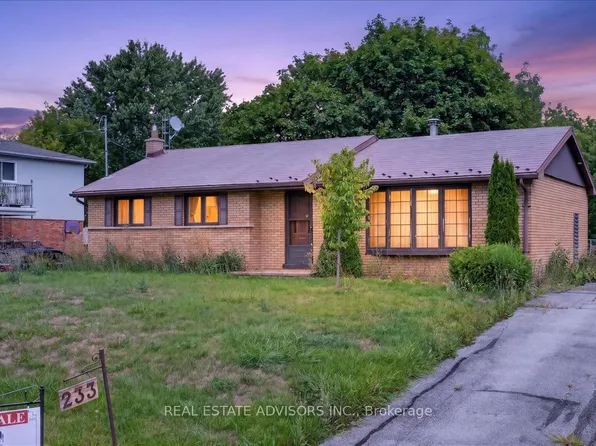 233 East St, East Gwillimbury, ON L9N 1K8