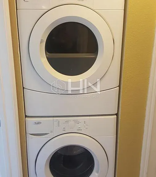 527 Arbor Way #- — Photo 11