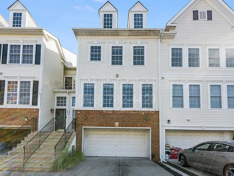 9875 Dochart Sound Ln — Photo 2