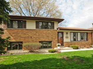 23 E Craig Dr, Chicago Heights, IL 60411