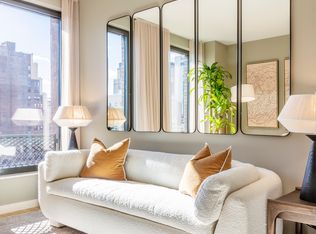 243 W 28th St #S22B, New York, NY 10001
