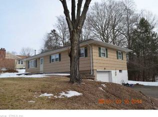 100 Dee Ave, Meriden, CT 06451