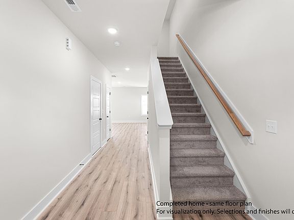 3rd image of 623 Nicholson Rd
