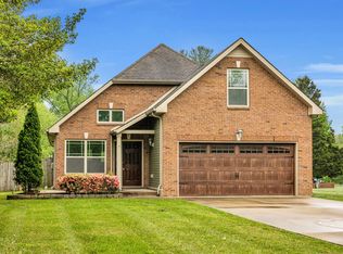 320 Bellamy Ln, Clarksville, TN 37043