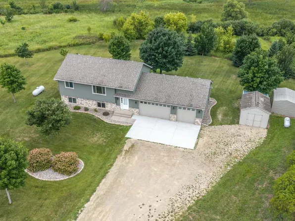 11100 Dupont Ct, Elko, MN 55020