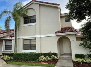 6062 NW 170th Ln, Hialeah, FL 33015