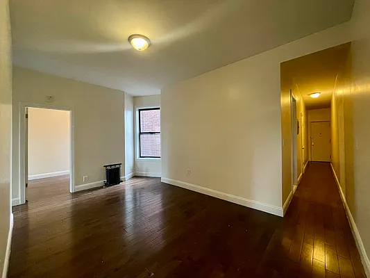 Rented by Mauro Bros Real Estate Services LLC | media 9