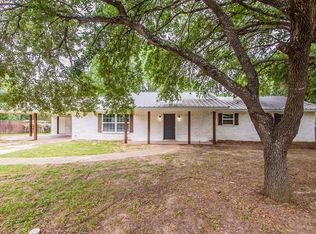 951 Faircrest Dr, Fairfield, TX