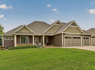 2022 Shannon Oaks Blvd NE, Rochester, MN 55906