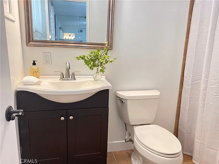 6141 Dalecrest Ave — Photo 10