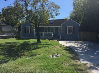 8420 Botany Ln, Houston, TX 77075