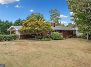 216 N Station St, Tate, GA 30177