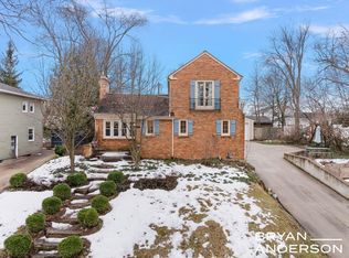 2452 Albert Dr SE, East Grand Rapids, MI