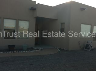 712 10th Ave SE, Rio Rancho, NM 87124