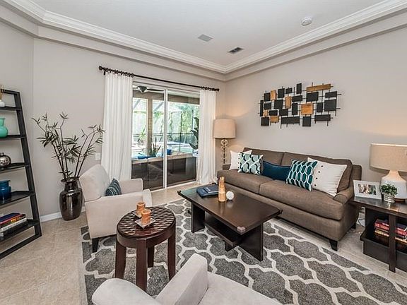 5th image of 6039 Riviera Ln