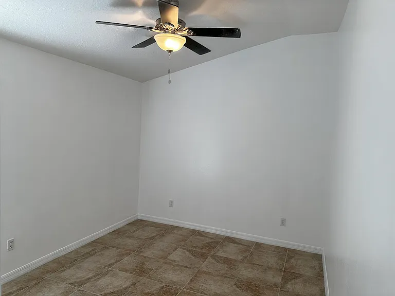 212 Kettering Rd — Photo 9